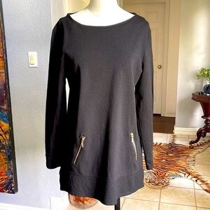Chicos black long sleeve longline top vanity size 0 fake zipper pocket details